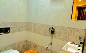 Hotel Lux Inn Udaipur